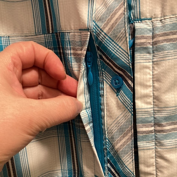 Worldwide Sportsman White Blue Plaid  Button Down Shirt, Size XXL SPF 30 - Picture 4 of 13